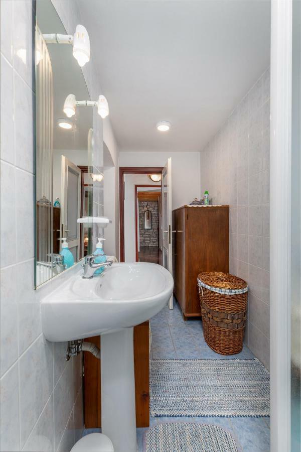 Holiday Home Ana Канфанар Екстер'єр фото