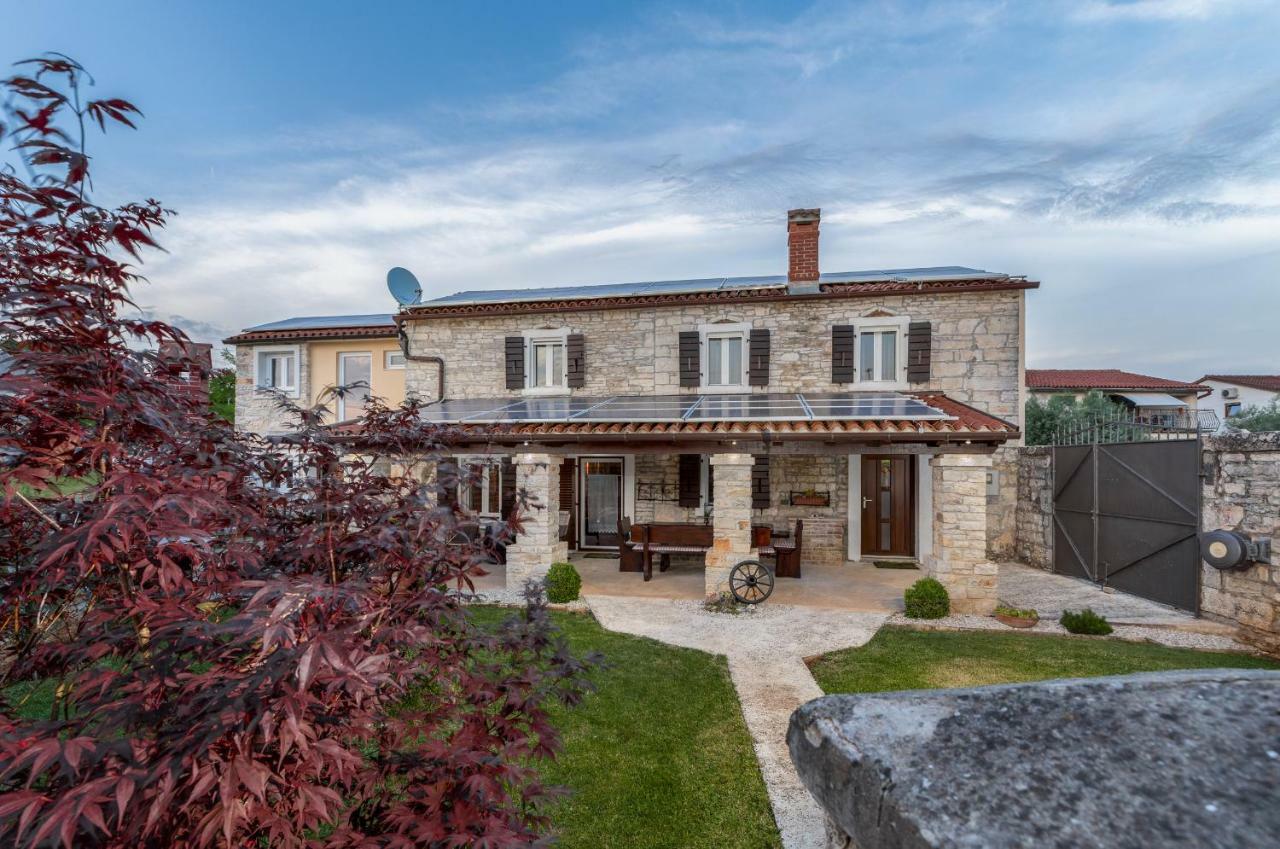 Holiday Home Ana Канфанар Екстер'єр фото