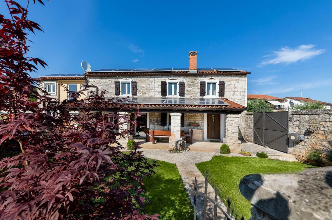 Holiday Home Ana Канфанар Екстер'єр фото